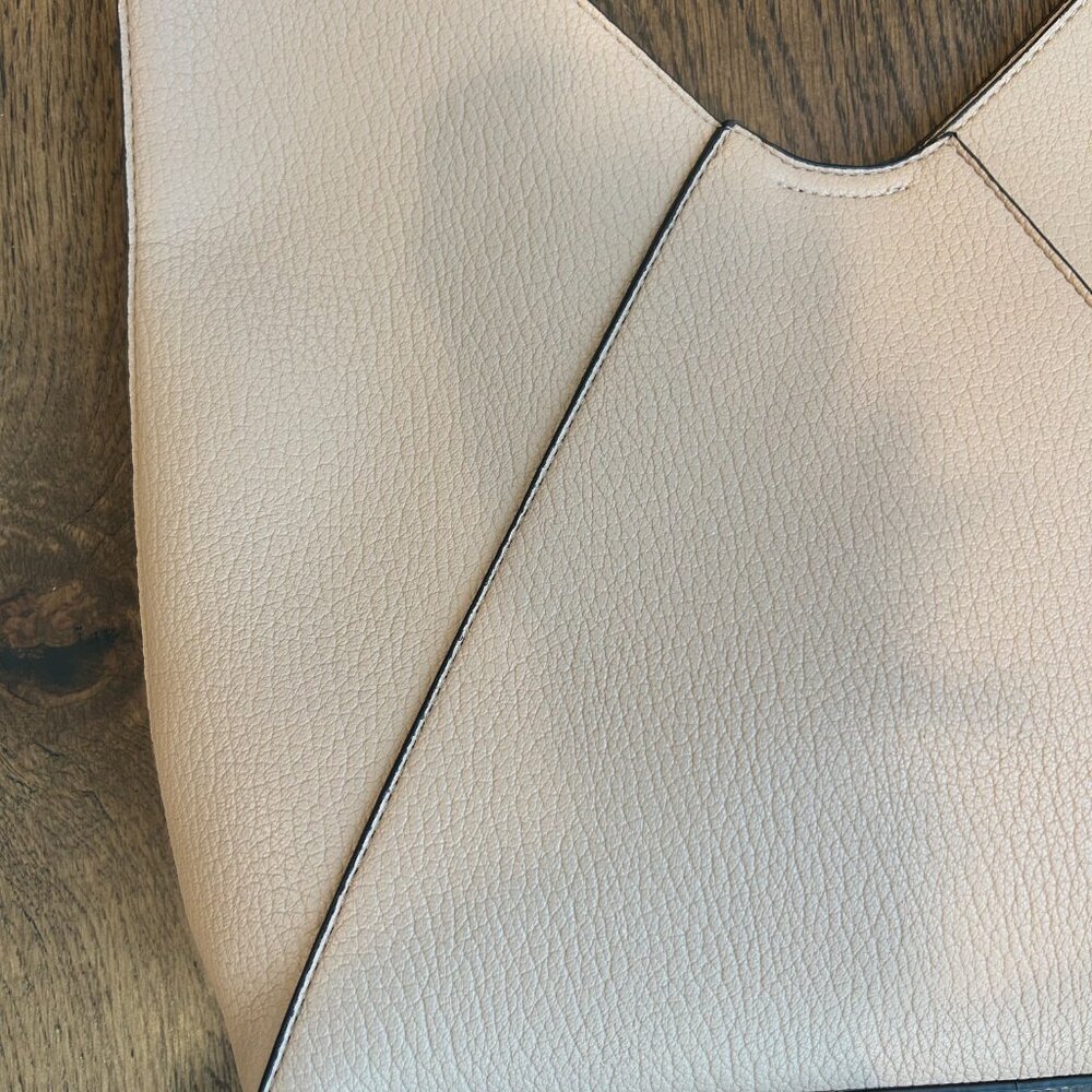 Mali + Lili Shoulder Bag - Sample from Anthropologie - Picture 6 of 6